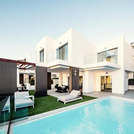 Villa Allure Panoramic Seaviews *